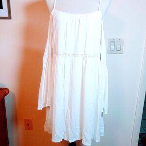 FRANCESCA'S COLLECTION SIZE M OFF SHOULDER BELL SLEEVE GAUZE MINI DRESS